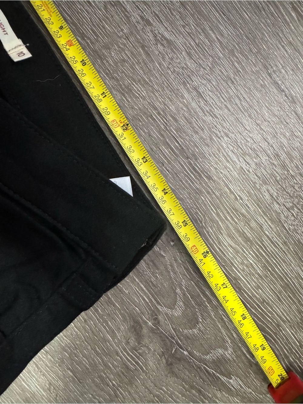 Levi’s black pants - Picture 3 of 6